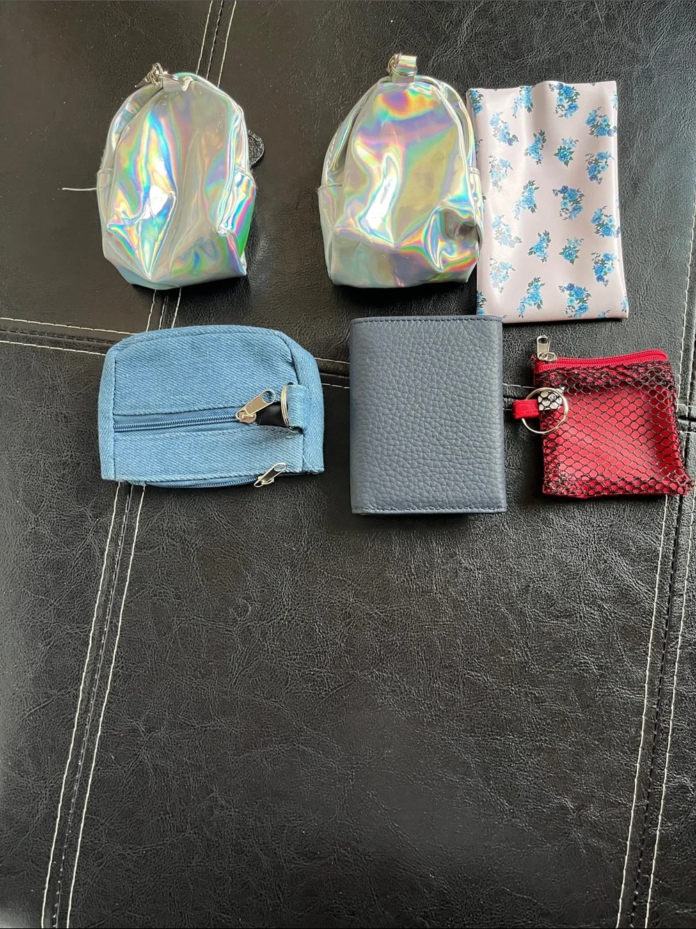 Source Unknown Multi-Color Assorted Women's Accessory Pouches and Wallets - Picture 4 of 5